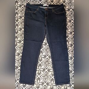 17 No Boundaries Dark Wash Jeans